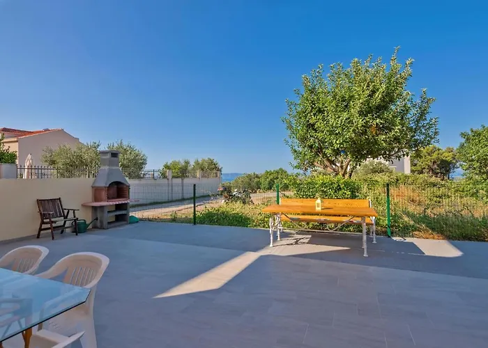 Apartament 1 Bedroom Awesome In *